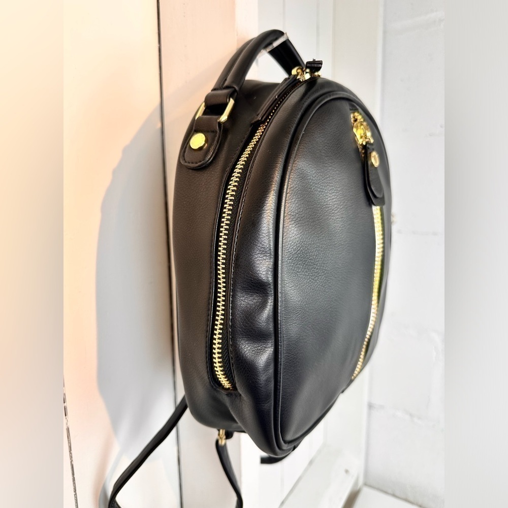 Steve Madden Backpack Multi Zipper Black Yellow Adjustable Strap Purse Bag Tote - Picture 3 of 16